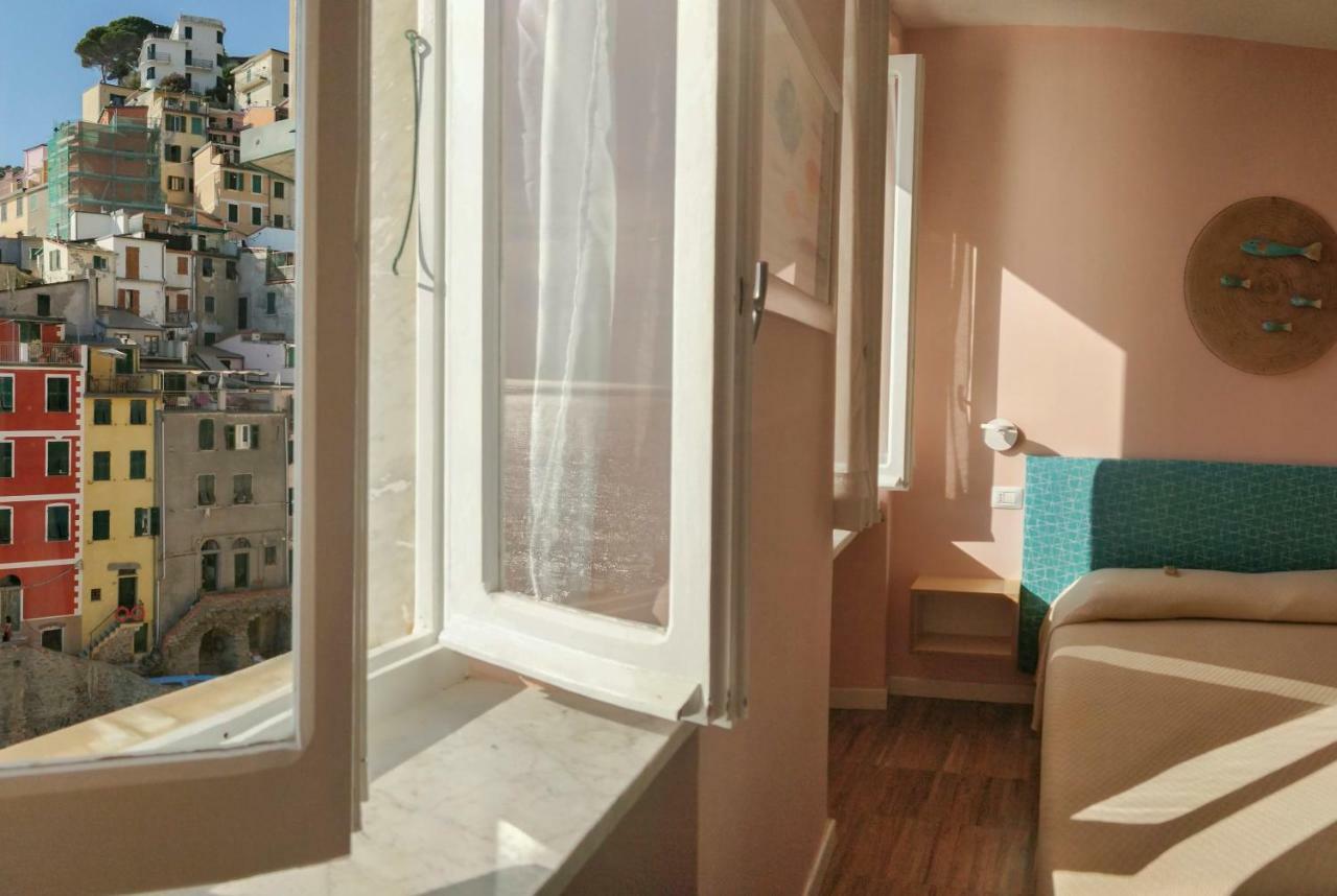 Ai Pesci Room Rental Riomaggiore Extérieur photo