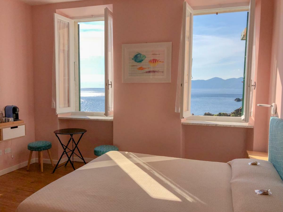 Ai Pesci Room Rental Riomaggiore Extérieur photo